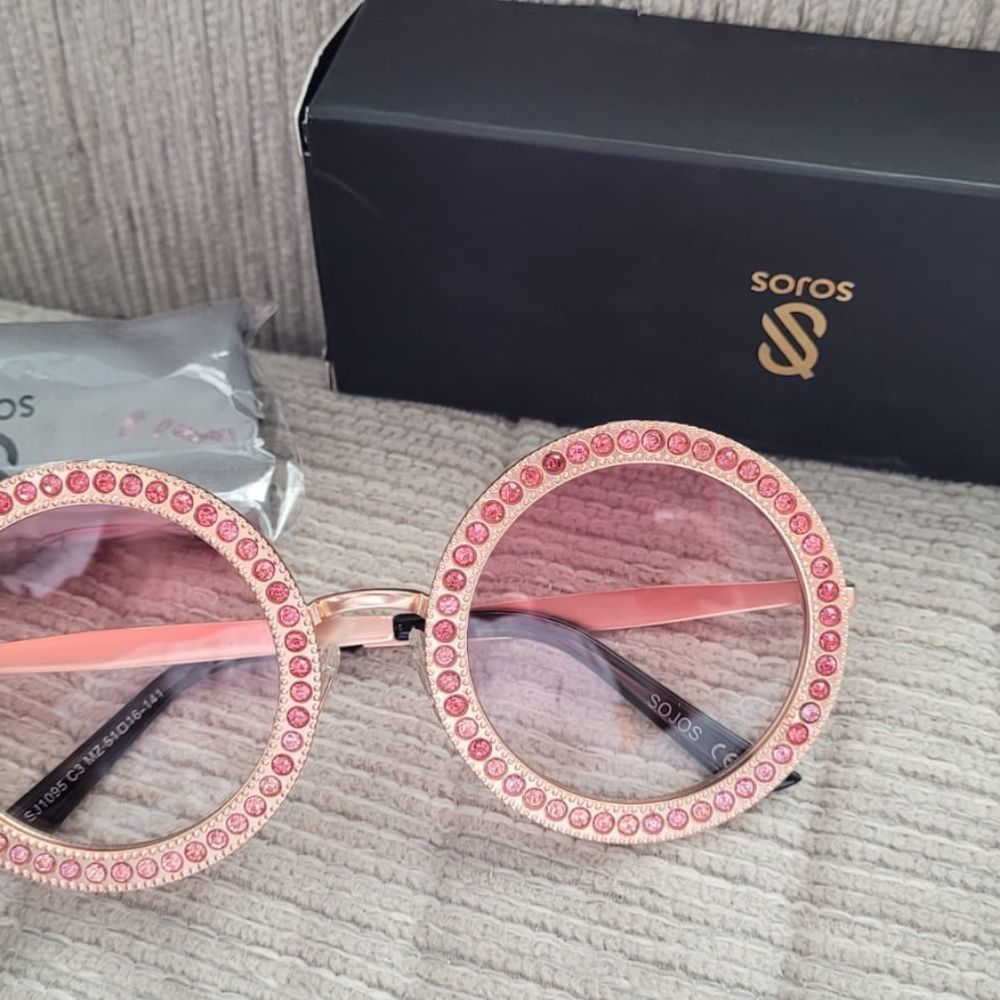 SOJOS Shining Oversized Round Rhinestone Sunglasse 2026 - Picture 7 of 8